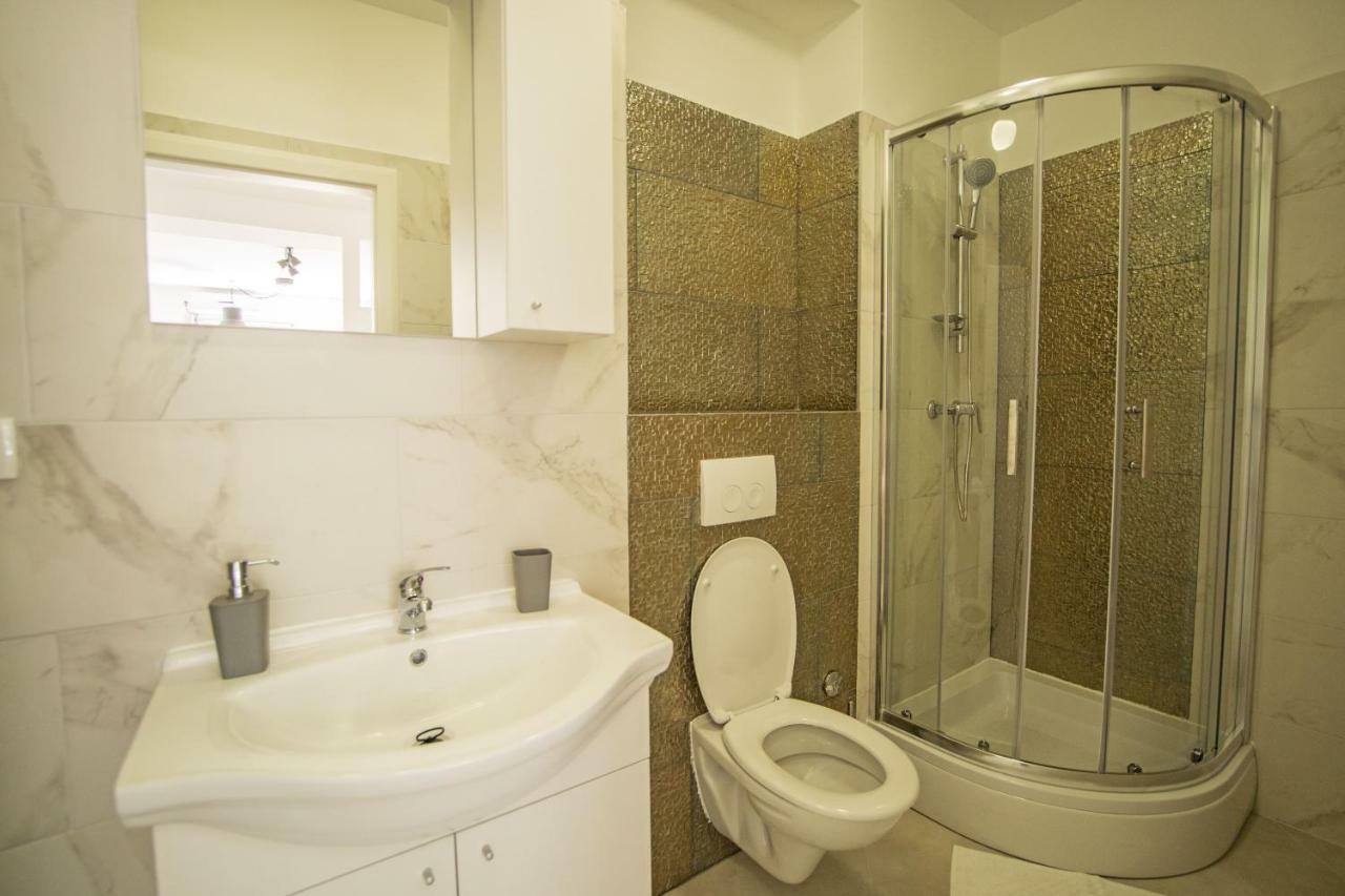 Neyra 2 Apartamento