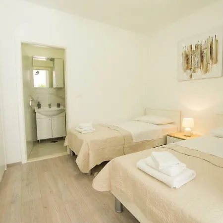 Apartment Neyra 2 Split Exterior photo